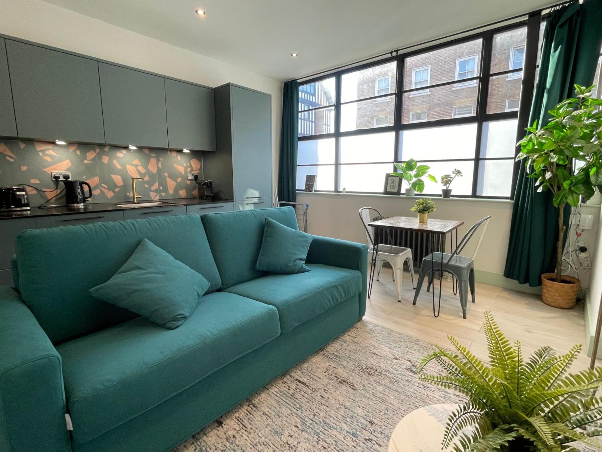 לונדון Cute 1-Bedroom Ground Apartment In Stoke Newington מראה חיצוני תמונה